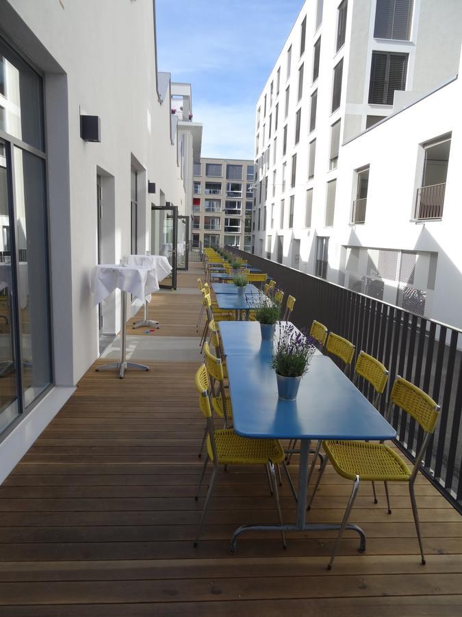 Barracuda Hotel Lenzburg Buitenkant foto